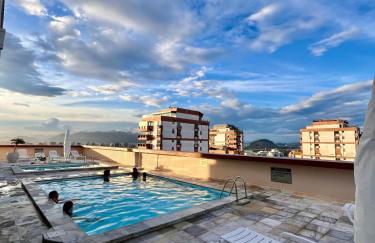 Barra Mares-apto p 4 pessoas em frente ao posto 4 Barra - Foto 27