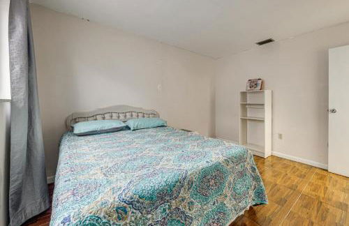 Canal-Front Gem with Pool 3 Mi to Hard Rock Stadium - Foto 17