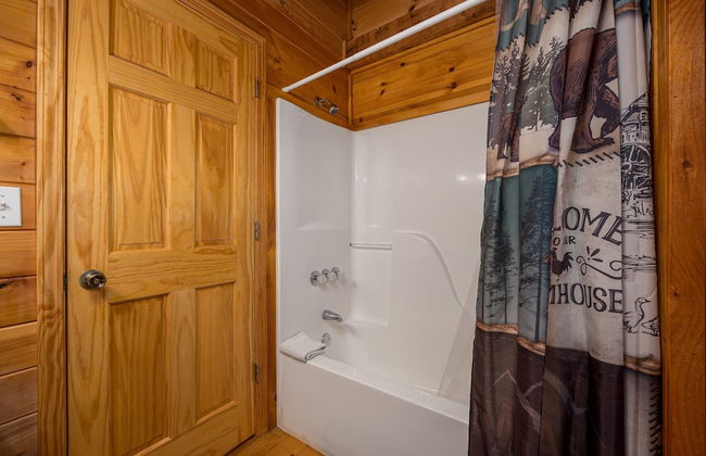 Hidden Hideaway 2 Bedroom Cabin by RedAwning - Foto 21