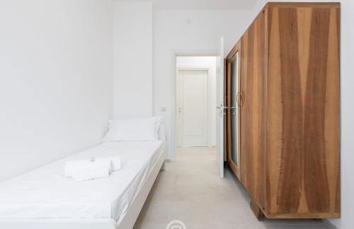 Sandy Retreat, Beachside Apartment with Terrace - Foto 31