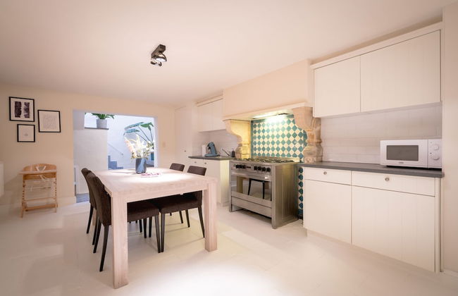 Saint Pauls Suite 1 - Photo 11