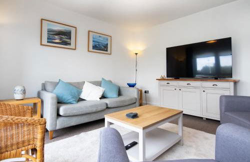 Thistledown - Photo 2