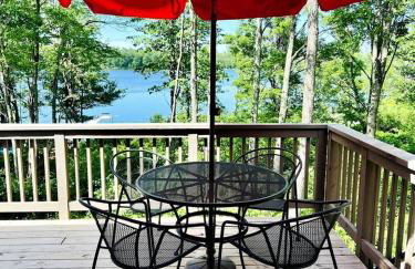 Outstanding Retreat with Dock, Game Space and Lake Views in Wisconsin - Foto 10