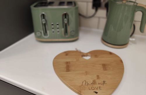 4 bedroom bungalow in Kettering - Garden - Parking - WiFi - Foto 21