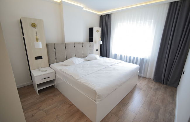 Golden Life Suite - Photo 10