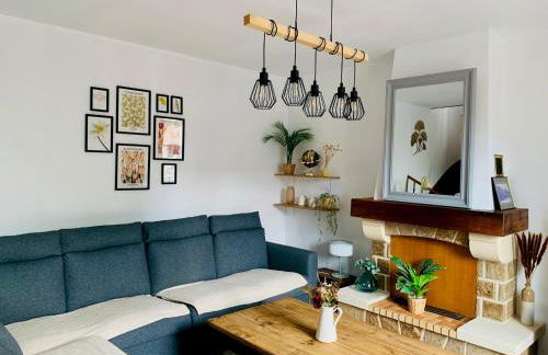 Proche plage, maison de bourg pleine de charme - Foto 1