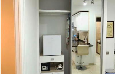 Modern 1BR Walk to Beach, Casino & Puerto Banús - Foto 16