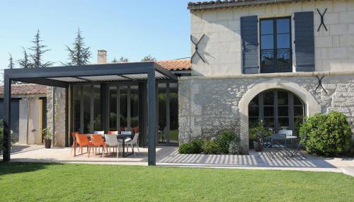 **Charmant Mas Rénové avec Piscine et Jardin au Cœur de la Provence!** - Foto 2
