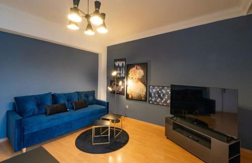 Aufzug Balkon 75m2 Zentral - Foto 1