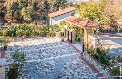 2 Bedroom Nice Home In Puig Ventos - Foto 8