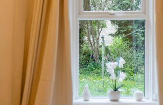 The Compact Caledonian Flat - Haymarket - Foto 8