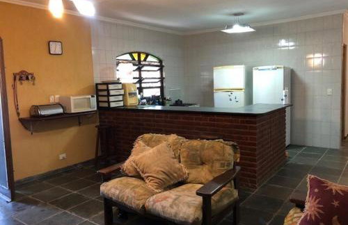 Casa de Praia com Piscina e Churrasqueira a 400m do Mar - Foto 16