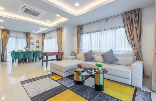 Southern Peak Pool Villa HuayYai Pattaya - Photo 50