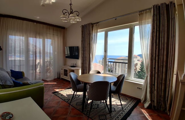 Mila & Aleksandr Apartments - Photo 68