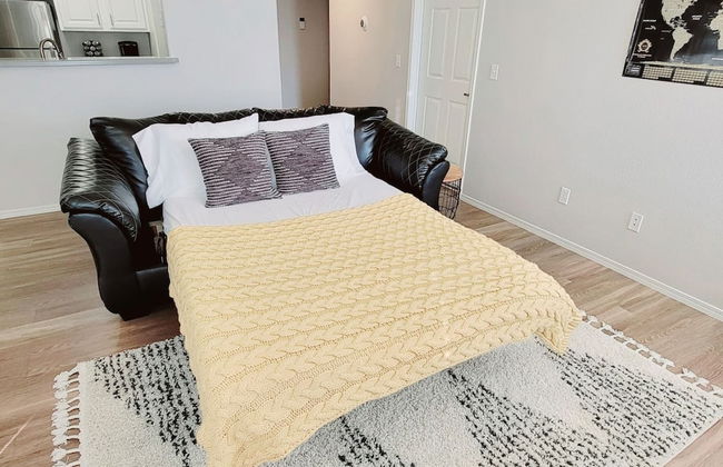 Luxury King Beds Pool Gym - Near Hill AFB - Foto 5