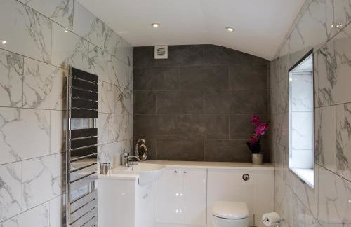 Apple Tree House - Photo 16