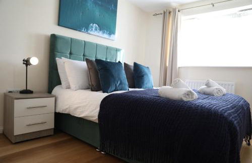 Spacious home with office and double driveway & FREE Wifi By ULTIMATE HOMES AWAY - Foto 19