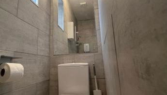 Cosy Self contained Studio flat - Photo 5