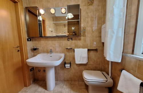 Residenza Marina - 5 camere 2 Bagni in centro Rimini - Photo 6