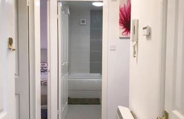 Central Stylish 2Bedroom flat with free parking - Foto 18