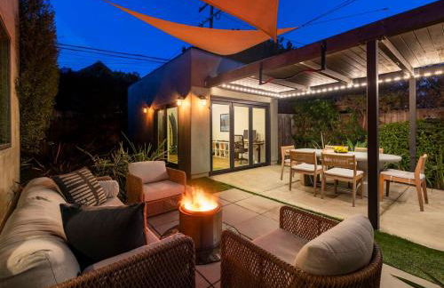 Sun-Drenched Spanish Manor Home in Mar Vista - Foto 60