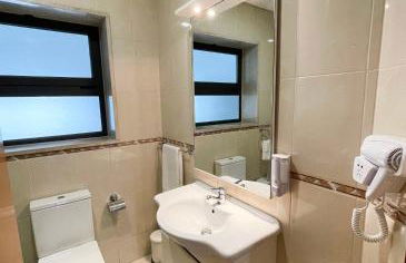 House 9 Guimarães - Foto 26