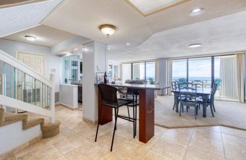 Aliki Atrium Beachfront Condo - Photo 3