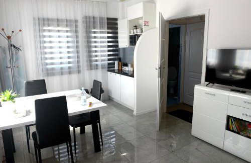 Work & Sleep - Foto 3