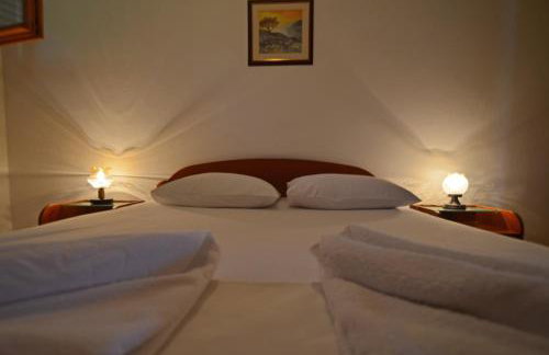 Valamoro Apartments - Photo 12