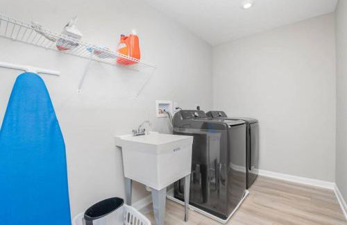 Brand new construction in well-kept HOA community - Foto 8