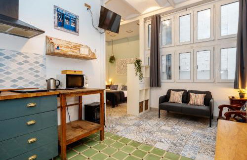 Estudios a 10' caminando de la playa y a 20' de Barcelona Centro - Foto 47