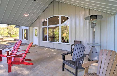 Riverfront Heaven on the White with Covered Patio! - Foto 31