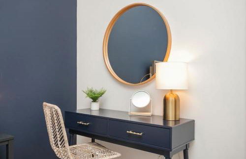 1 5 Miles to Broadway Rooftop Deck w City Views - Foto 17