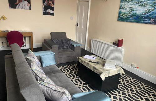 Paisley Pad Glasgow Gateway second floor flat - Foto 16