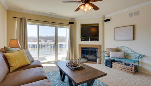 Lake Views and Pool Access Osage Beach Condo - Foto 4