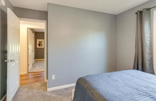 Private Yard and Pond Views Fort Wayne Family Home! - Foto 21