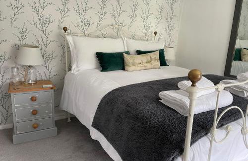 Tiny romantic cottage for two. - Photo 11