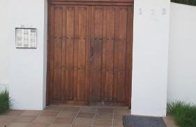 Apartamento con jardín y piscina Pet friendly - Photo 38