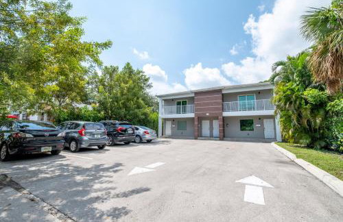 Spacious entire Apartment with Free Parking - Foto 24