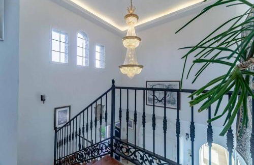 49-Exclusive Villa With Private Pool & Breathtaking Views in Mijas! - Photo 23