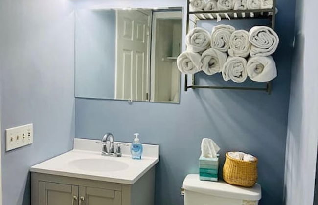 Hadley Amherst Location Explore the Valley Colleges - Foto 24