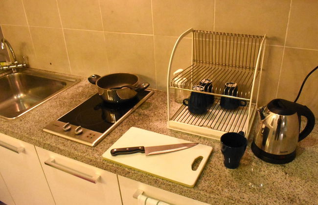 Shaftsbury Residences by Superhost - Photo 38