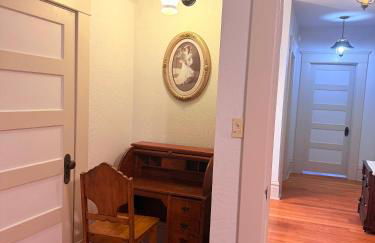 University House - Photo 10