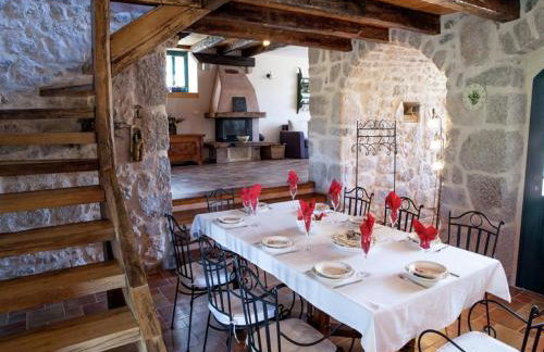 Villa on Krk With Pool and Outdoor Kitchen - Foto 18