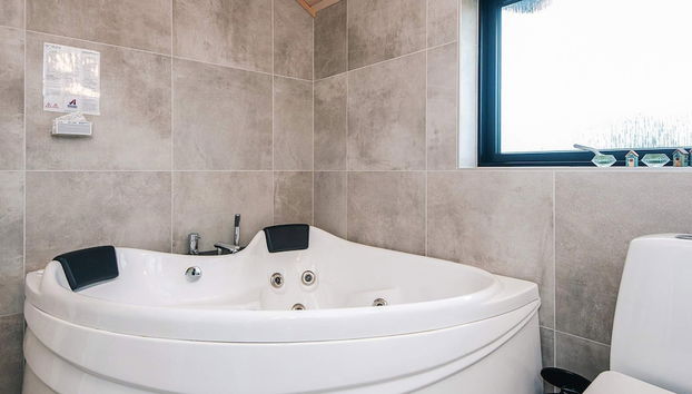 8 Person Holiday Home in Fano - Foto 5, Tratamientos de spa