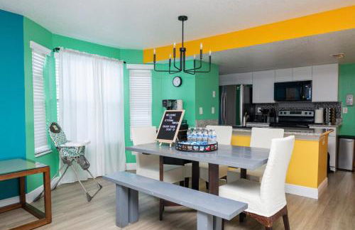 3BR Disney Home with Pool , Arcade and Hot Tub - Photo 27