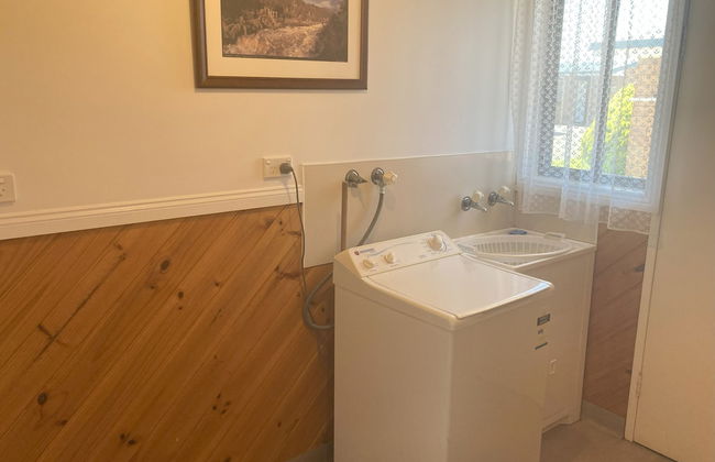 Kellraine Holiday Units - Photo 14