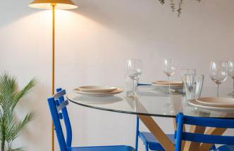 Two bedroom apartment near shops & tram - Foto 7