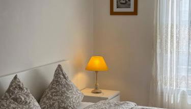 Elegant Apartment with Private Parking, close to Paris - Foto 3
