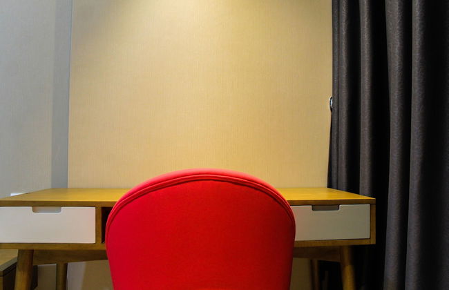 Best View 1BR Apartment at Gold Coast PIK By Travelio - Photo 8